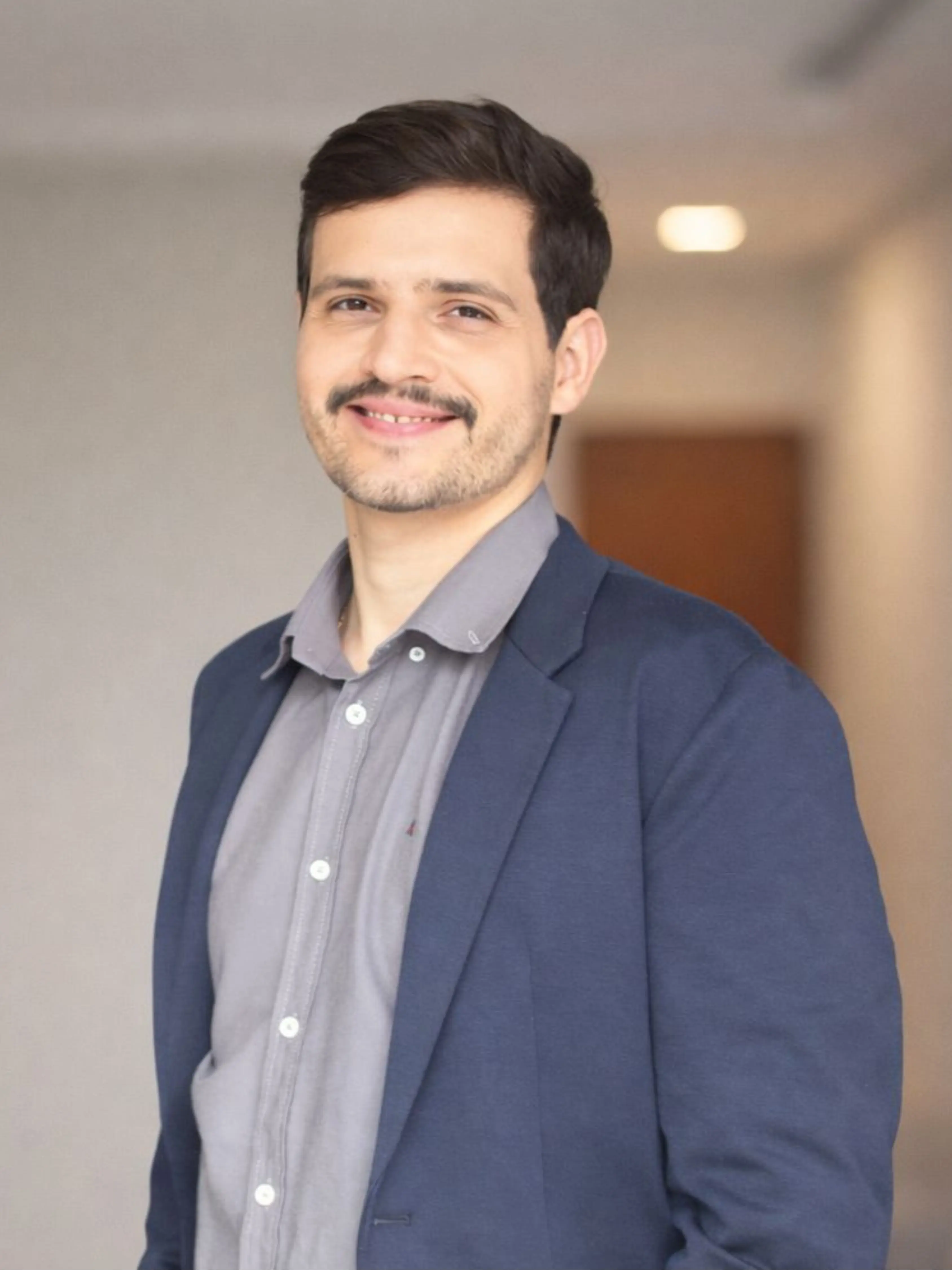 Dr. Matheus Nehrer Rodrigues