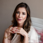 Dra. Renata Lima